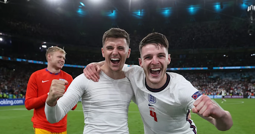 Mason Mount 7 núi siêu tạ của MU - Ảnh 2